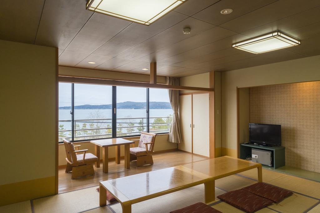 Hamazuru Hotel Nanao Exterior photo